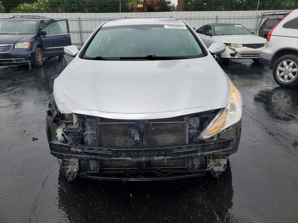 2013 HYUNDAI SONATA GLS/ GLS Popular — DIRF
