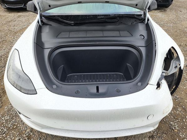2022 TESLA MODEL Y — Engine bay