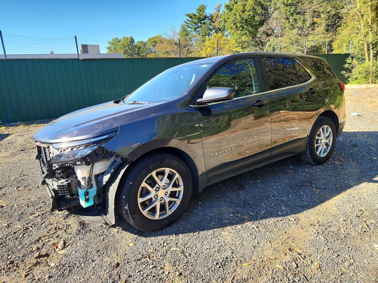 2022 CHEVROLET EQUINOX LT (1LT) — Front 3/4