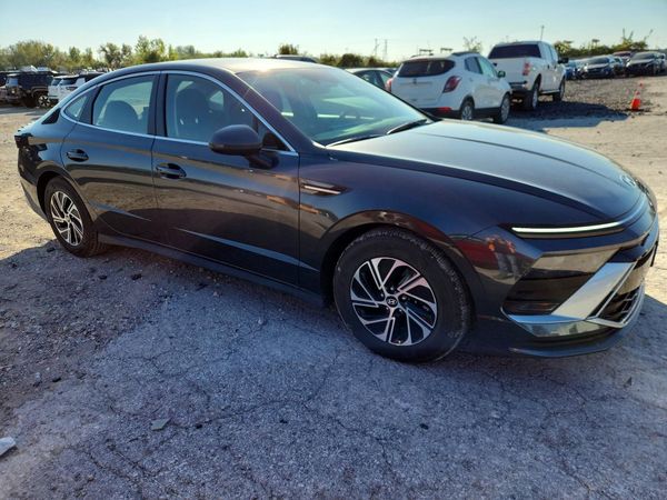 2026 HYUNDAI SONATA Blue — Passenger 3/4