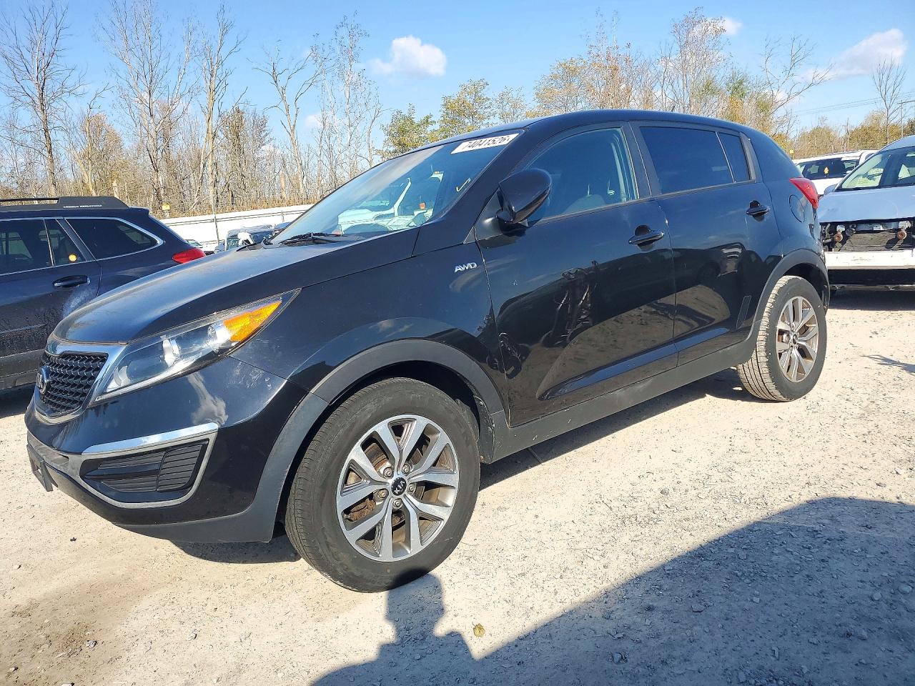 2014 KIA SPORTAGE LX — Front 3/4