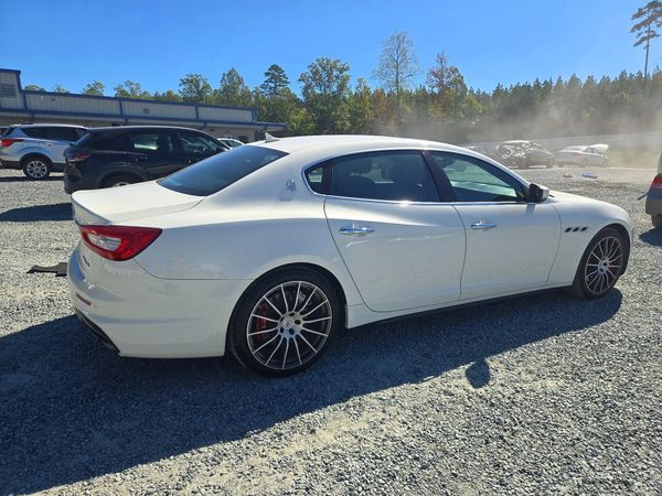 2018 MASERATI QUATTROPORTE Essence — PSRA