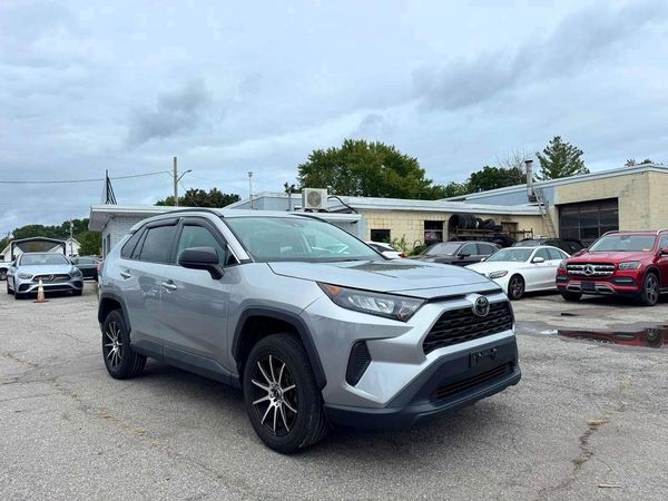 2019 TOYOTA RAV4 LE