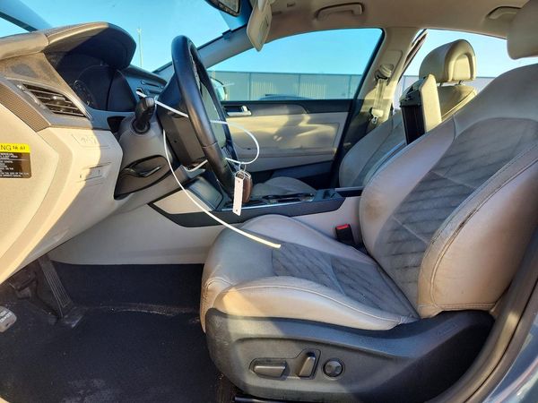 2015 HYUNDAI SONATA — DENT