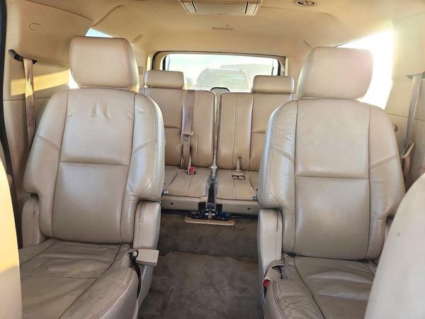 2012 CADILLAC ESCALADE ESV Premium — SUVN