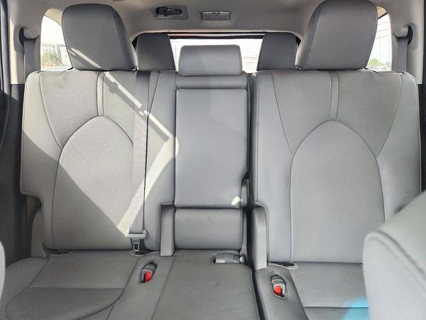 2020 TOYOTA HIGHLANDER Limited — SUVN