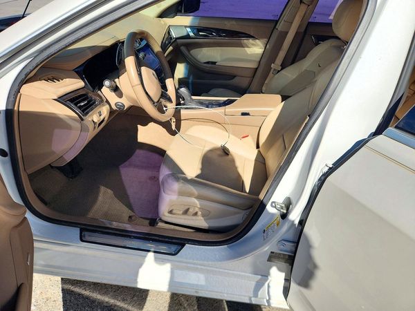 2015 CADILLAC CTS Luxury — DENT