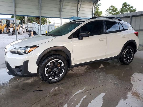 2023 SUBARU CROSSTREK Base — Front 3/4