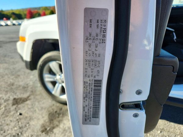 2017 JEEP PATRIOT Latitude — VINS