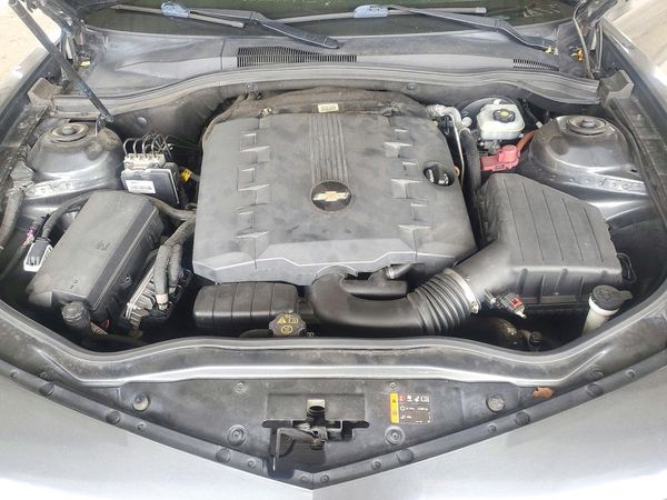 2015 CHEVROLET CAMARO 2LT — Engine bay