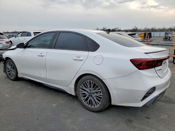2022 KIA FORTE