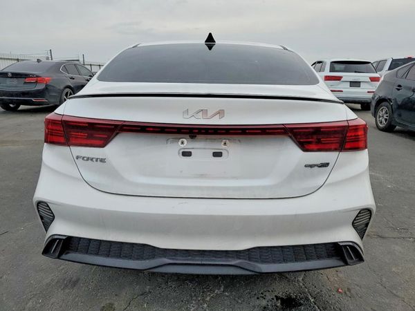 2022 KIA FORTE