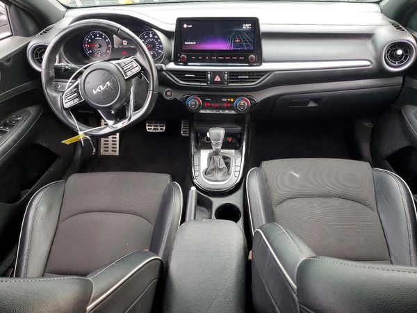 2022 KIA FORTE
