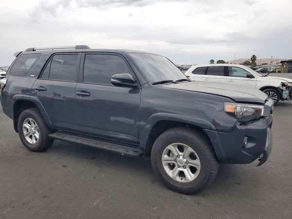 2024 TOYOTA 4RUNNER SR5 Prem — Passenger 3/4