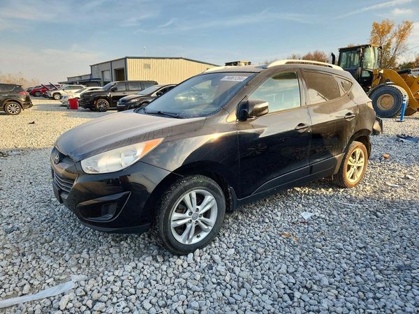 2012 HYUNDAI TUCSON GLS — Front 3/4