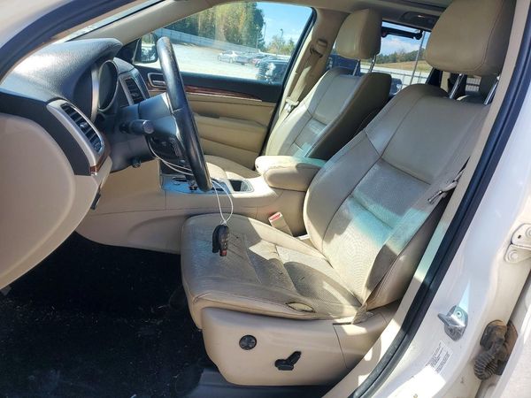 2012 JEEP GRAND CHER Limited — DENT
