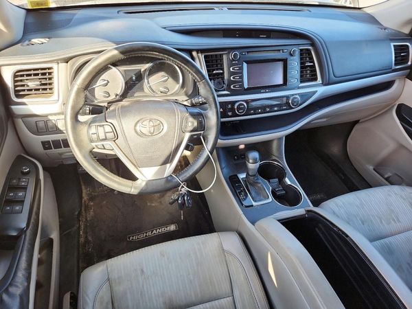 2014 TOYOTA HIGHLANDER Base/Hybrid — CKPT