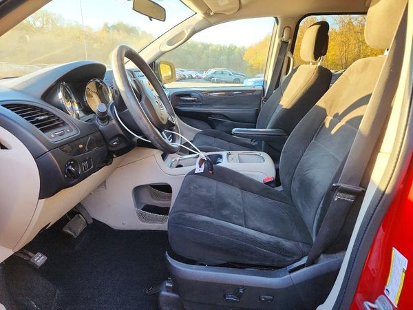 2012 DODGE GRAND CARAVAN SXT — DENT