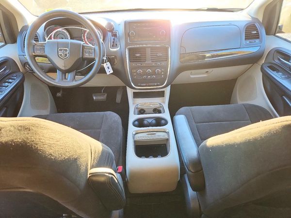 2012 DODGE GRAND CARAVAN SXT — CKPT