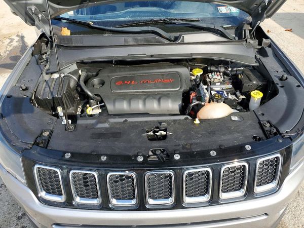 2020 JEEP COMPASS Sport — Engine bay