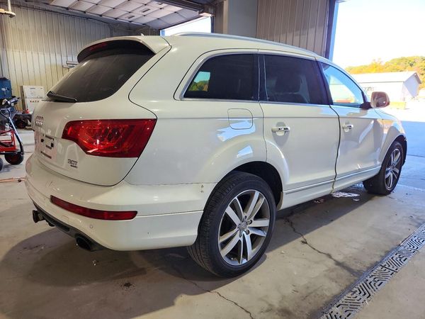 2014 AUDI Q7 Premium Plus — PSRA