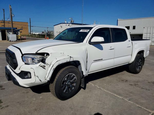 2023 TOYOTA TACOMA SR5 — Front 3/4