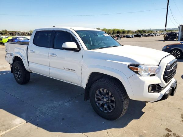 2023 TOYOTA TACOMA SR5 — Passenger 3/4