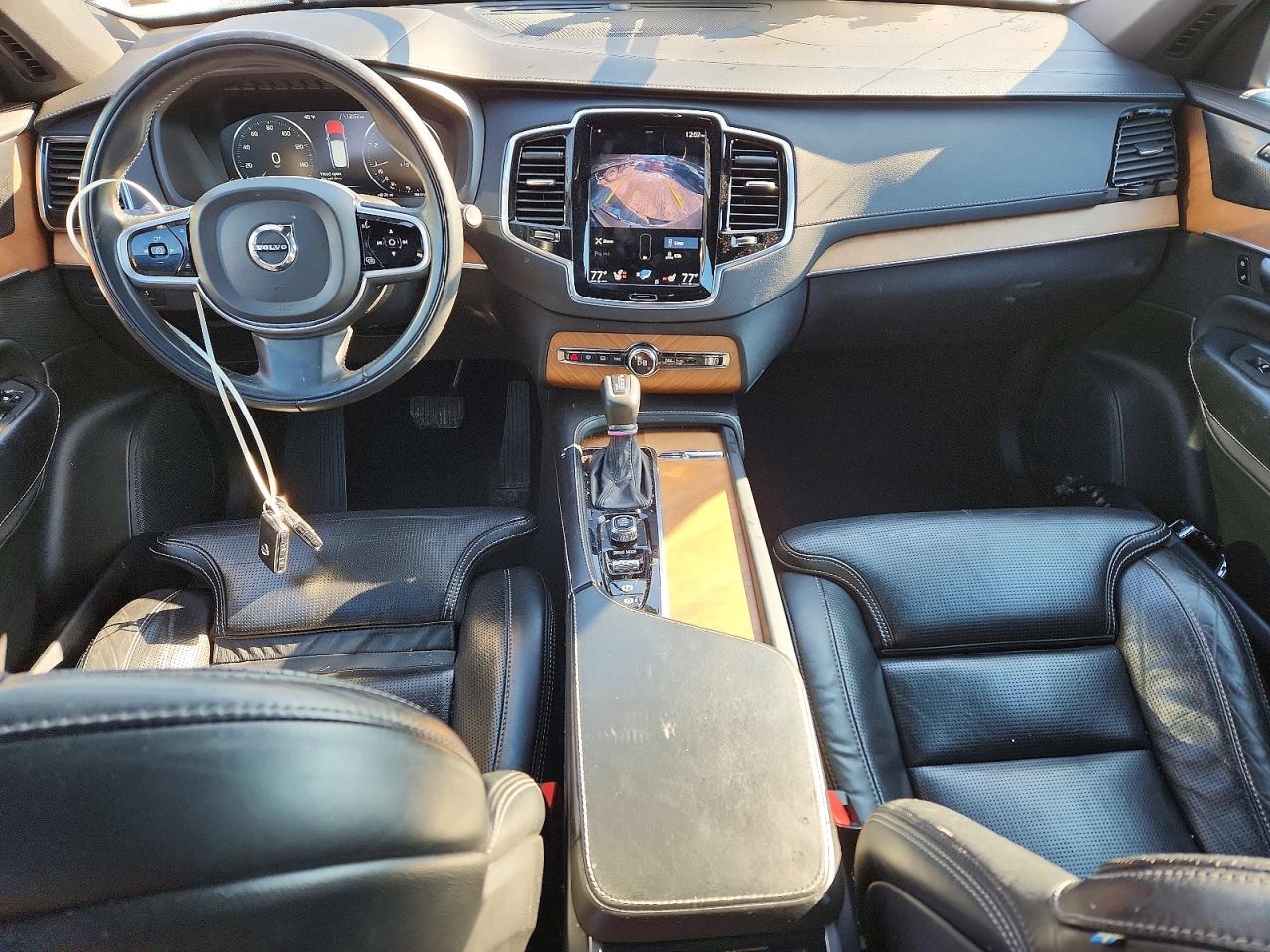 2020 VOLVO XC90 Inscription