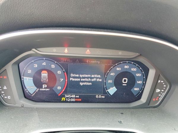2021 AUDI Q3 quattro Premium