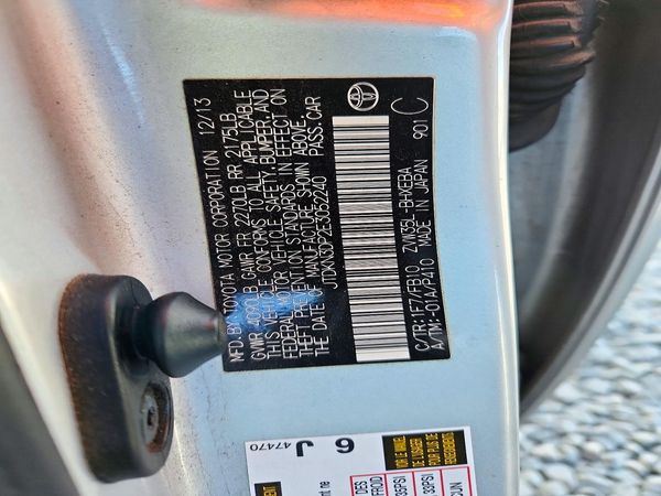 2014 TOYOTA PRIUS — VINS