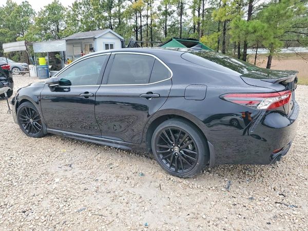 2022 TOYOTA CAMRY XSE