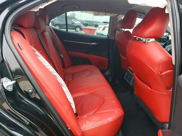 2022 TOYOTA CAMRY XSE