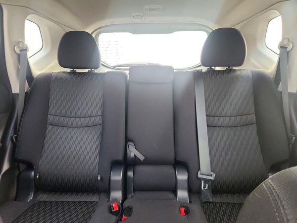 2018 NISSAN ROGUE — SUVN