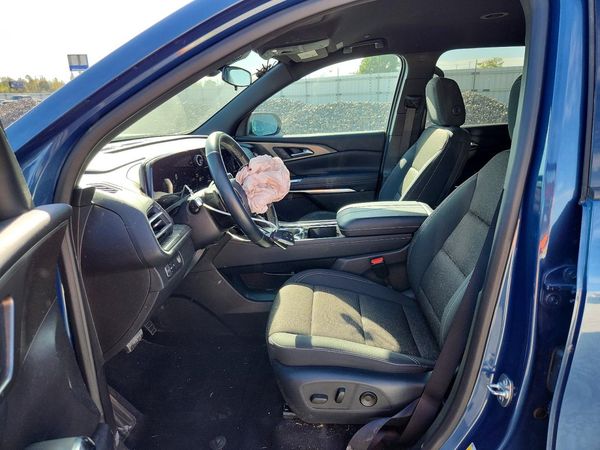 2025 CHEVROLET TRAVERSE LT — DENT