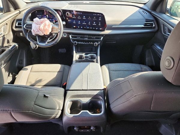 2025 CHEVROLET TRAVERSE LT — CKPT