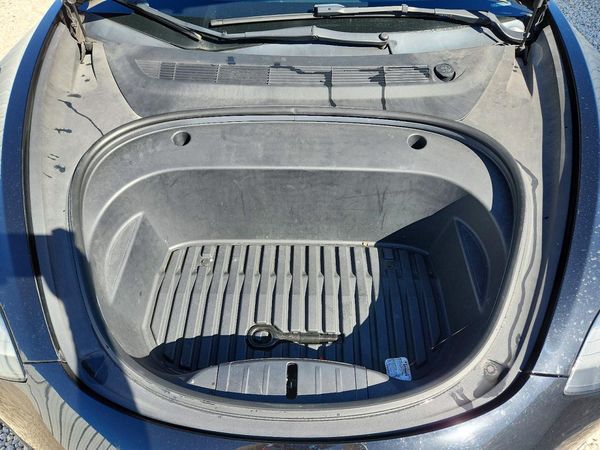 2022 TESLA MODEL 3 — Engine bay