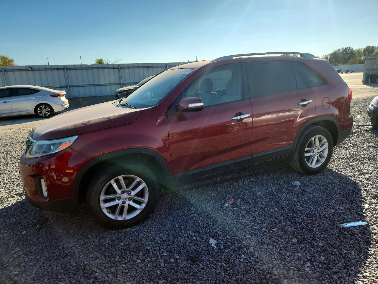 2015 KIA SORENTO GL — Front 3/4