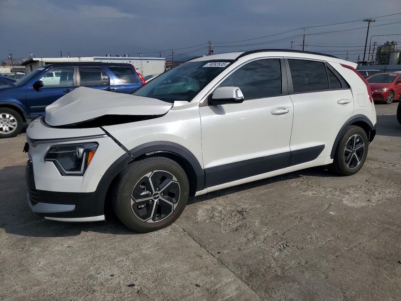 2023 KIA NIRO EX