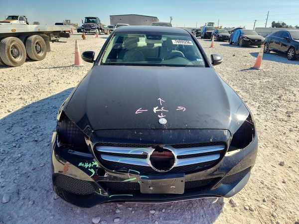 2016 MERCEDES-BENZ C C300 — DIRF