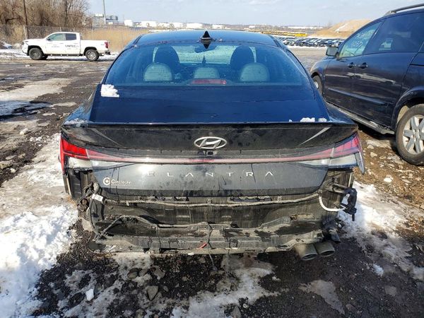 2021 HYUNDAI ELANTRA