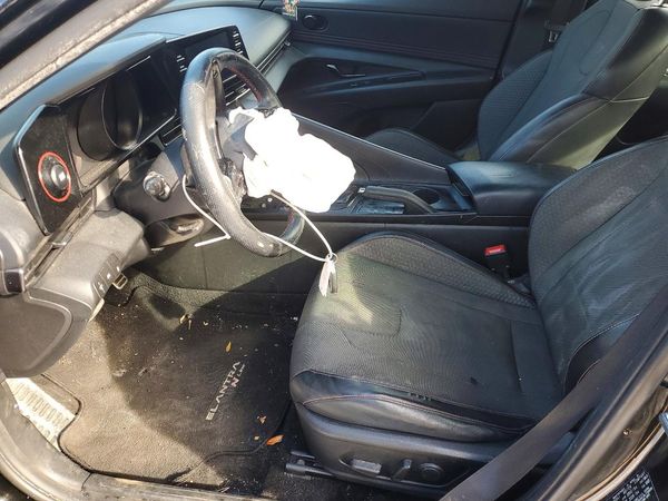 2021 HYUNDAI ELANTRA