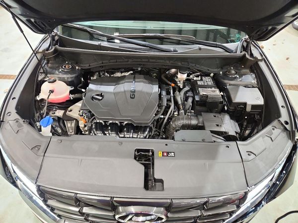 2024 HYUNDAI TUCSON — Engine bay