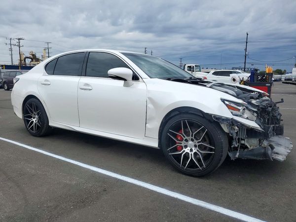 2016 LEXUS GS 350 — Passenger 3/4