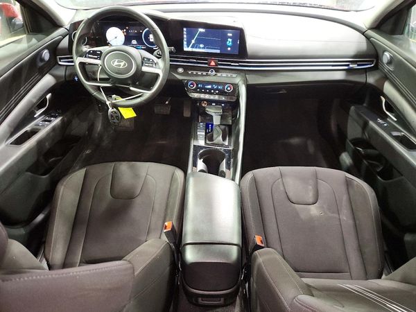 2025 HYUNDAI ELANTRA SEL Convenience — CKPT