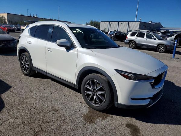 2018 MAZDA CX-5 Grand Touring — Passenger 3/4
