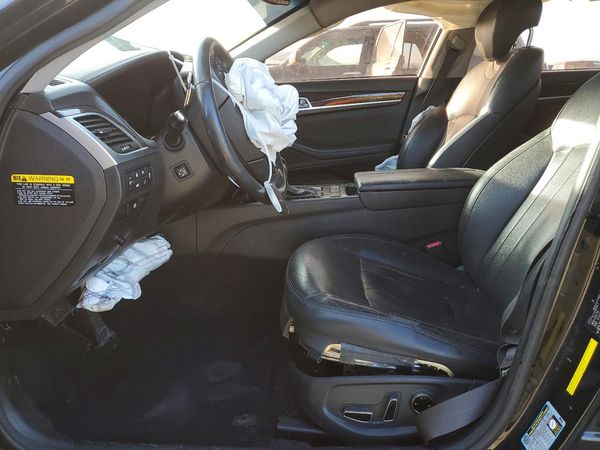 2017 GENESIS G80