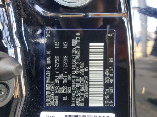 2022 TOYOTA HIGHLANDER XLE — VINS