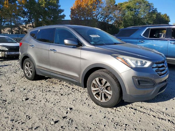 2016 HYUNDAI SANTA FE Base — Passenger 3/4
