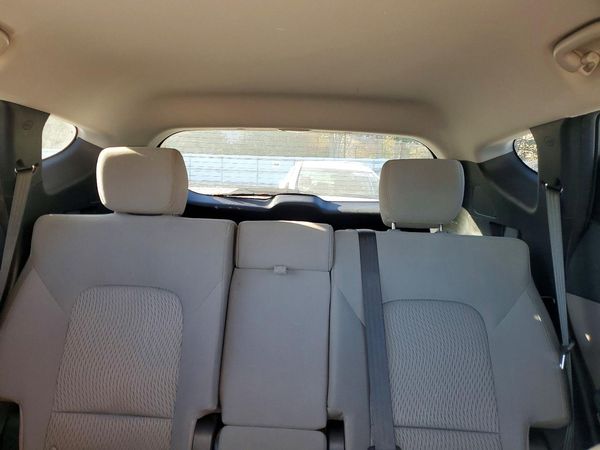 2016 HYUNDAI SANTA FE Base — SUVN