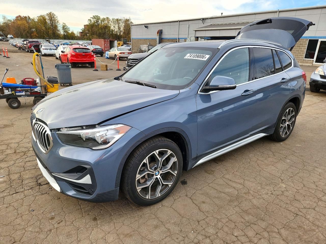 2021 BMW X1 xDrive28i — Front 3/4